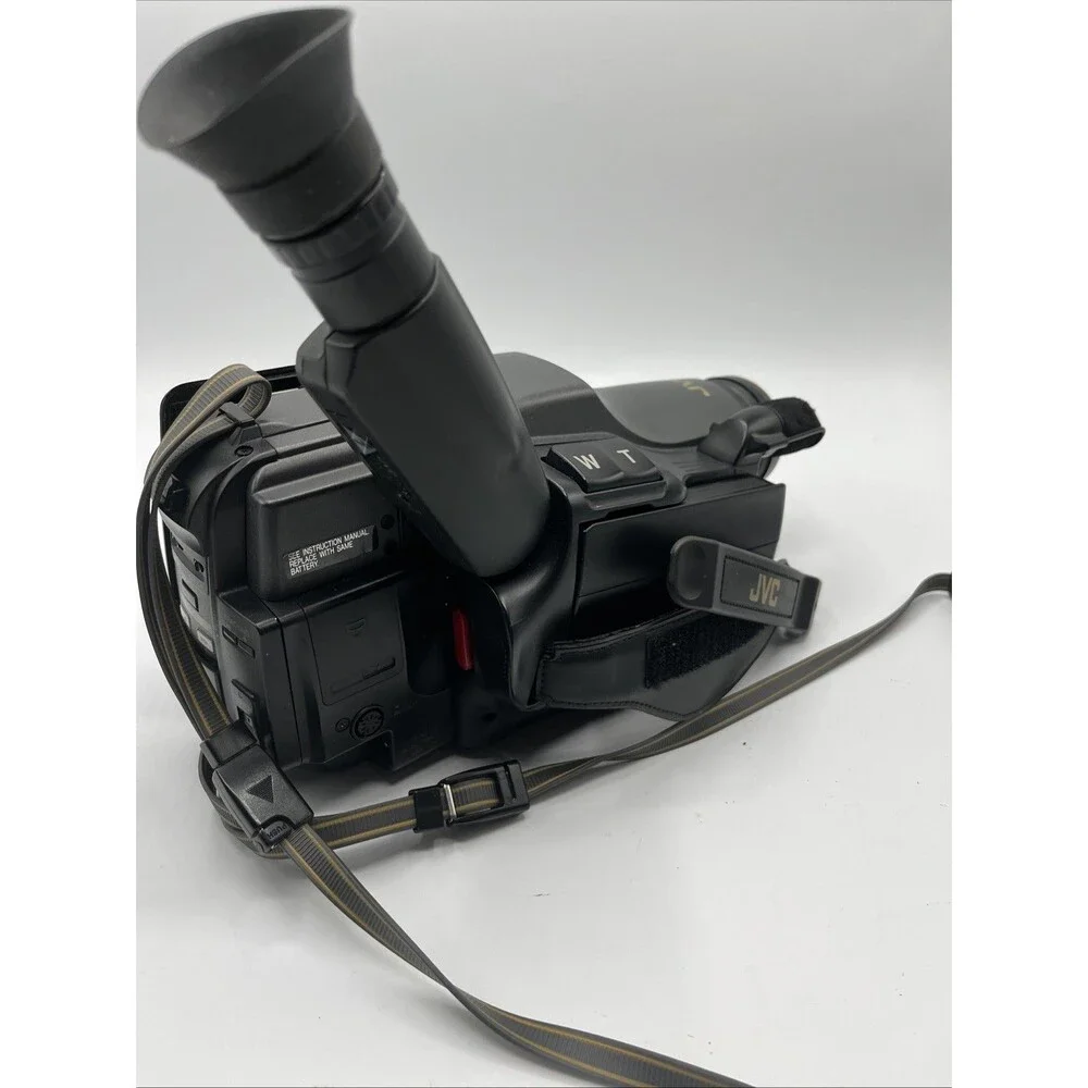 JVC Compact VHS GR-15 Camcorder FOR PARTS ONLY